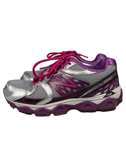 New Balance Women's Gray/Purple Lace Up B40v2 Running Shoes - 7.5 image 5