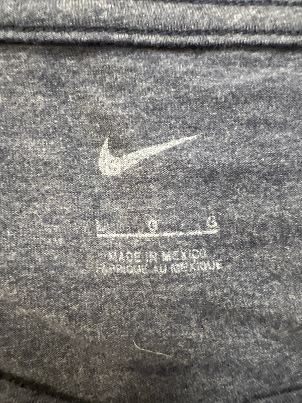 Nike Women's Blue MLB Detroit Tigers Short Sleeve T-Shirt - L image 3