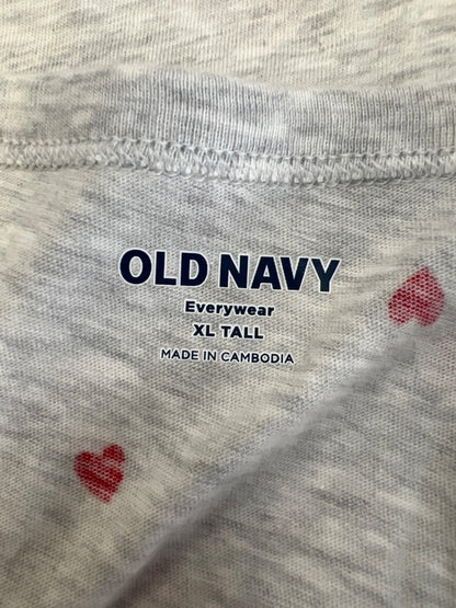 Old Navy Women's Gray/Red Everywear Heart Print Short Sleeve Tee Shirt - XL Tall image 3
