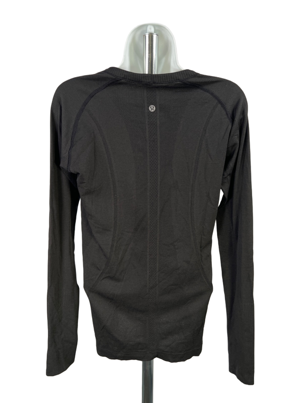 Lululemon Women's Black Swiftly Tech Long Sleeve Athletic Shirt - 10 image 2