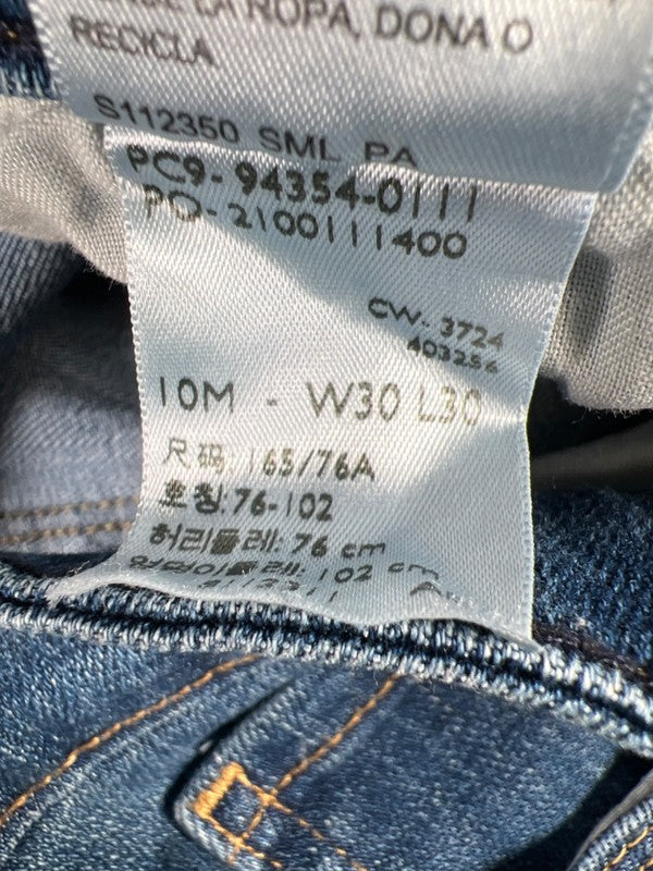 Levi's Women's Medium Wash Signature Gold Label Mid Rise Skinny Denim Jeans - 10 image 4