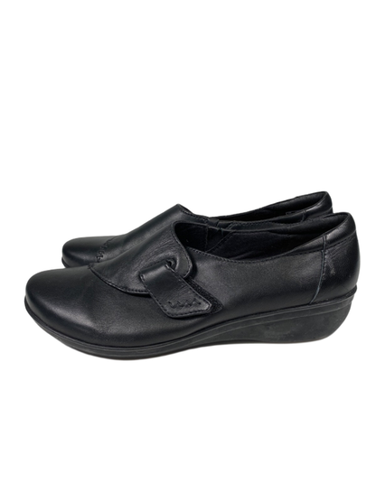 Clarks Women's Black Leather Soft Cushion Slip On Shoes - 7 image 5