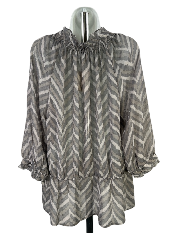 Banana Republic Women's Gray Semi-Sheer 3/4 Sleeve Blouse - XL image 2