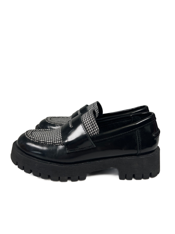 Steve Madden Women's Black/White Lawrence Houndstooth Chunky Loafers - 6 image 5