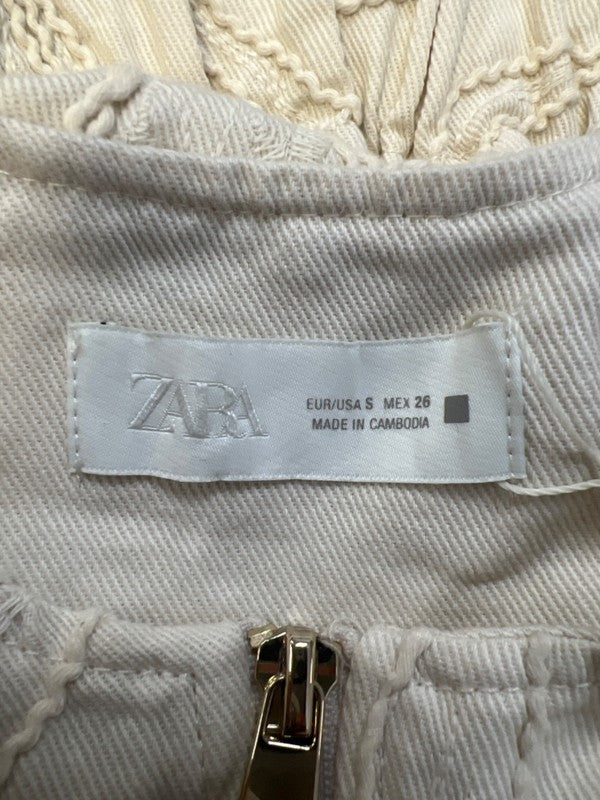 Zara Women's Beige/Ivory Floral Embroidered Long Balloon Sleeve Jacket - S image 3