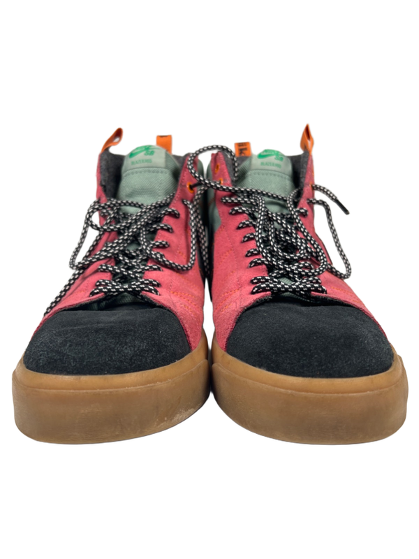 Nike SB Men's Green/Red Zoom Blazer Mid PRM Lace Up Sneakers - 12 image 2