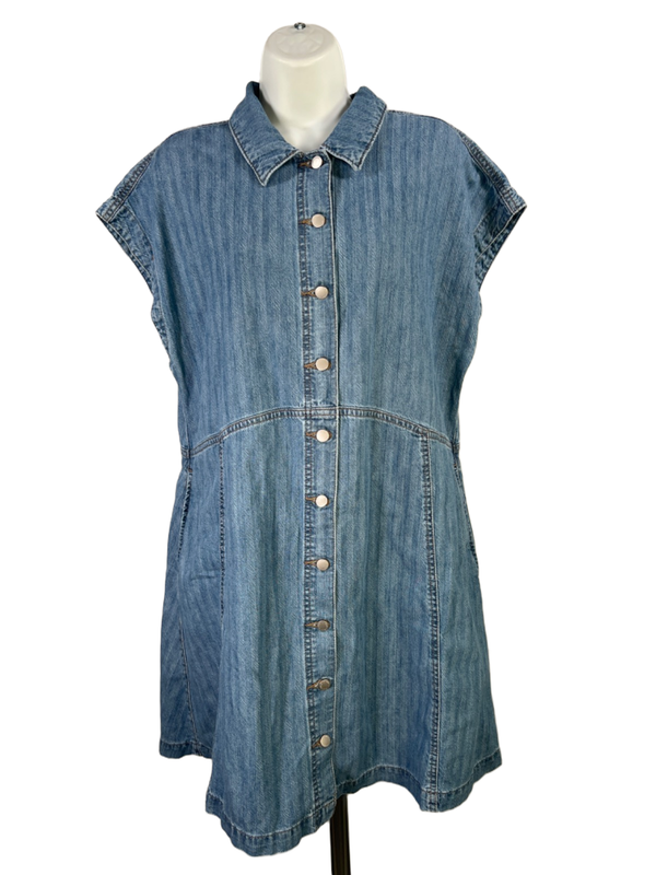 Universal Threads Women's Medium Wash Button Up Sleeveless Denim Midi Dress - L