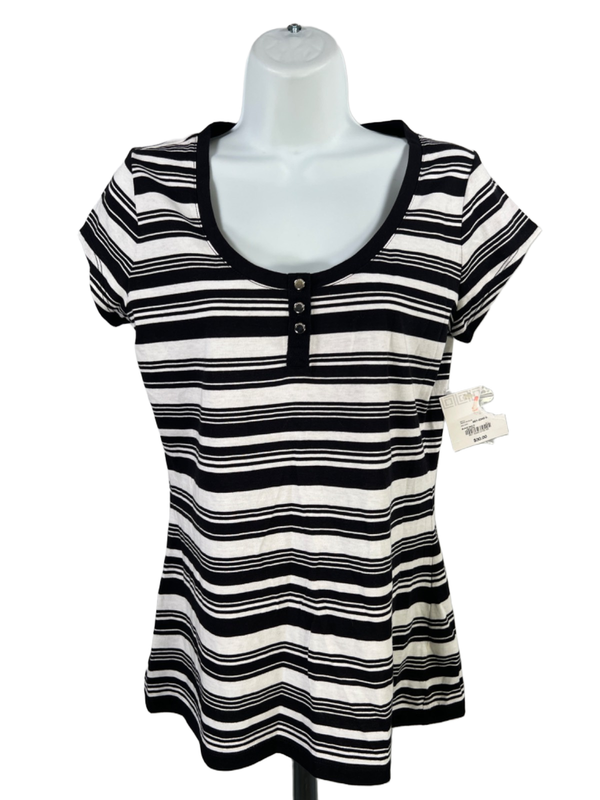 Liz Claiborne Women's Black/White Striped Scoop Neck Short Cap Sleeve Shirt - S