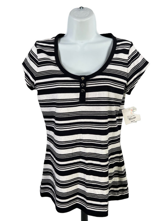 Liz Claiborne Women's Black/White Striped Scoop Neck Short Cap Sleeve Shirt - S