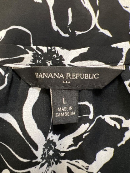 Banana Republic Women's Black/White Semi-Sheer Floral 3/4 Sleeve Blouse - L image 3