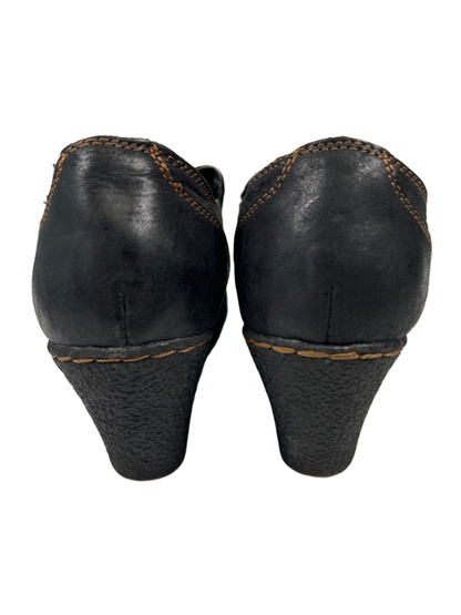 BOC Born Concept Women's Black Leather Slip On Wedge Peggy Clogs - 7.5 image 4