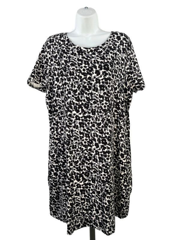 Ellen Tracy Women's Black/White Short Sleeve T-Shirt Dress - XL