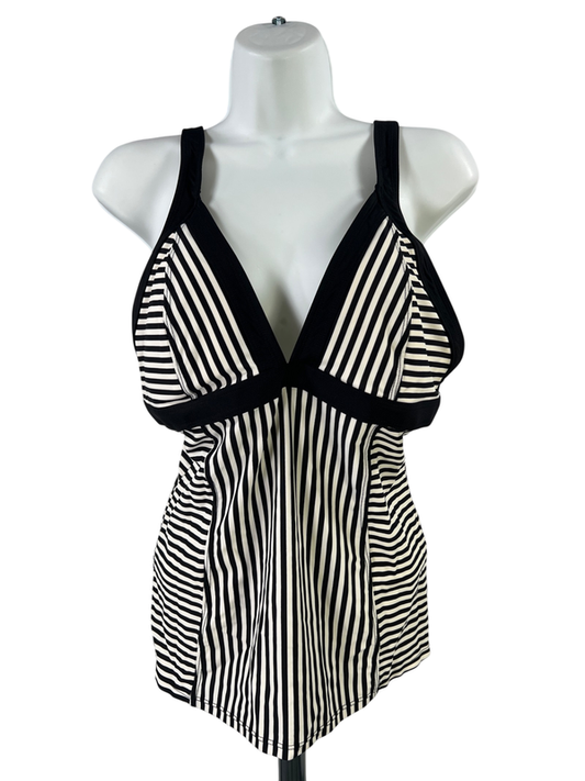 Athleta Women's White/Black Striped V-Neck Tankini Swimsuit Top - L