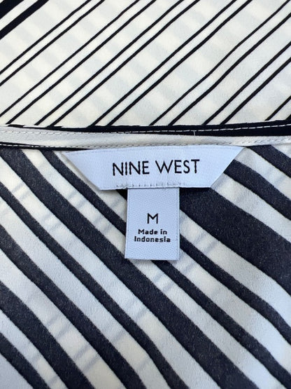 Nine West Women's Ivory/Black Striped Sleeveless V-Neck Tank Top - M image 3