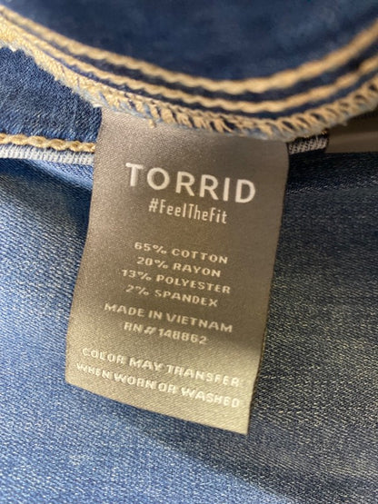 Torrid Women's Medium Wash Slim Bootcut Mid Rise Jeans - 3 Plus image 4