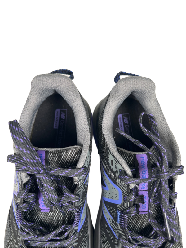 New Balance Women's Gray/Purple 410v8 Lace Up Running Trail Shoes - 7.5 image 3