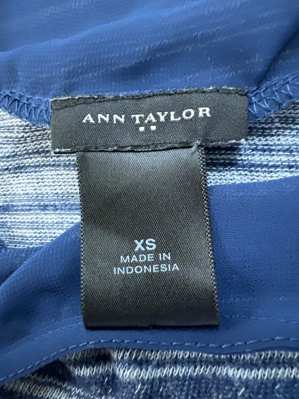 Ann Taylor Women's Blue Sleeveless Mesh Trim Tank Top Blouse - XS image 3