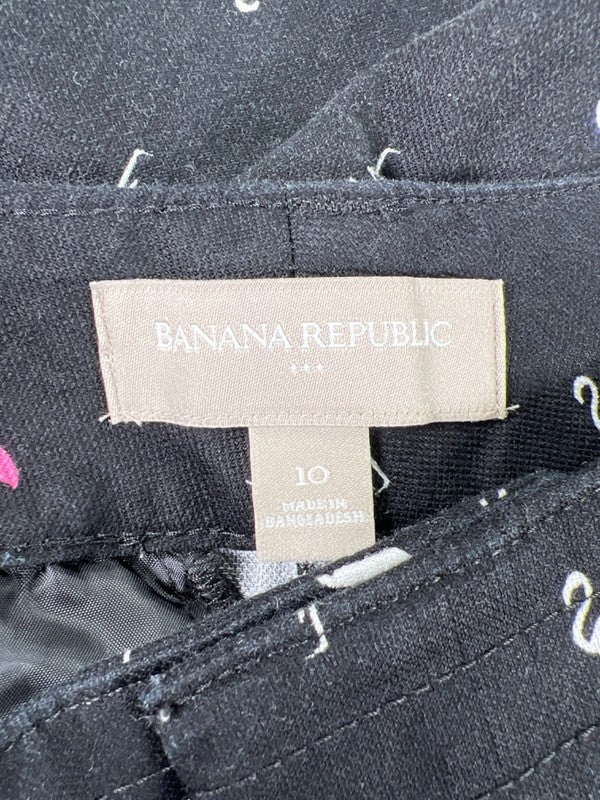 Banana Republic Women's Black Flamingo Print Cotton Shorts - 10 image 3