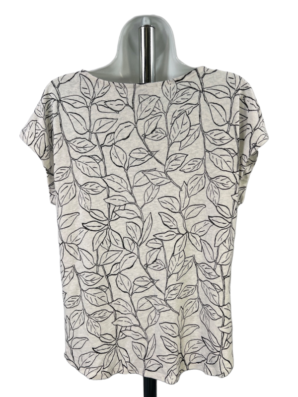 Orvis Women's Black/White Leaf Print Short Cap Sleeve Tee Shirt - S image 2