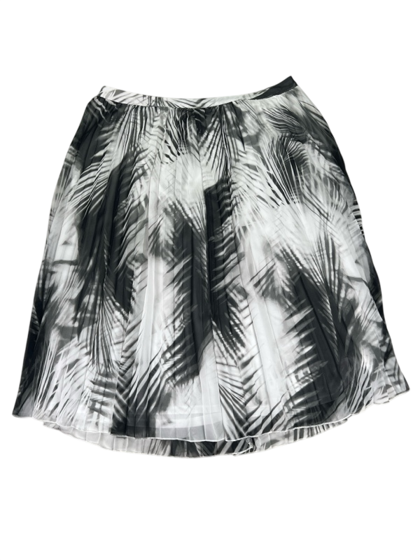 Worthington Women's White/Black Pleated Side Zip Skirt - 12