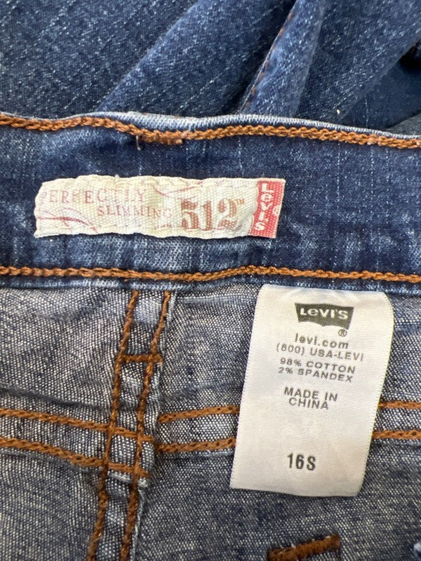 Levi's Women's Medium Wash 512 Perfectly Slimming Straight Jeans - 16 Short image 3