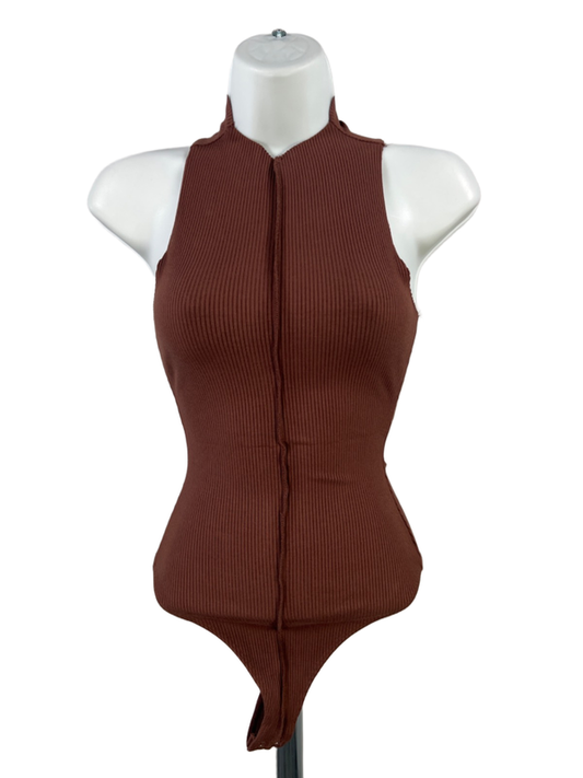 Naked Wardrobe Women's Brown Ribbed Center Seam Sleeveless Bodysuit - M