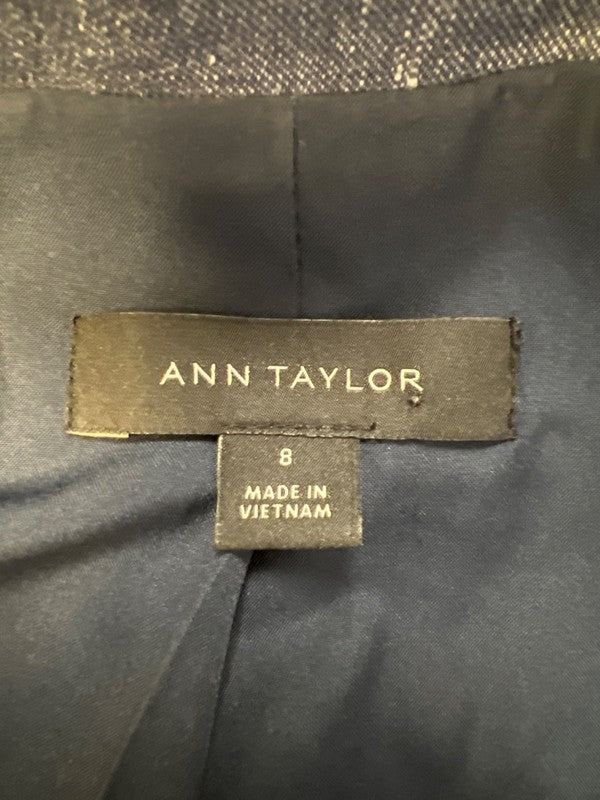 Ann Taylor Women's Blue Linen Blend Long Sleeve One-Button Blazer Jacket - 8 image 3