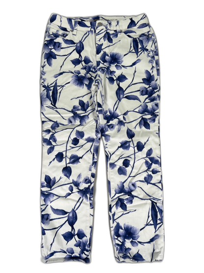 Chico's Women's Blue/White Floral So Slimming Girlfried Crop Pants - 17.77