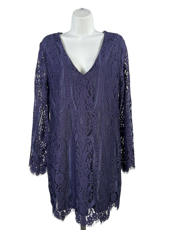 Francesca's Women's Navy Blue Open Back Lace Lined Long Sleeve Shift Dress - L