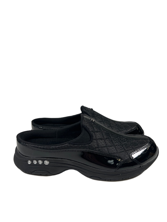 Easy Spirit Women's Black Traveltime Quilted Patent Slip On Clogs - 10