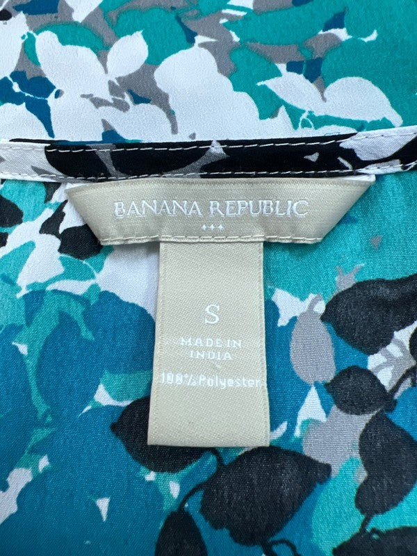 Banana Republic Women’s Blue Ruffle Front Button Up Sleeveless Blouse - S image 3