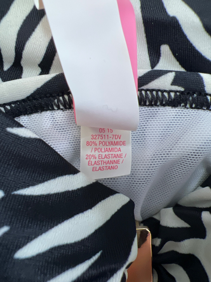 Victoria's Secret Women's Black/White Tankini Swimsuit Top - 34B image 4