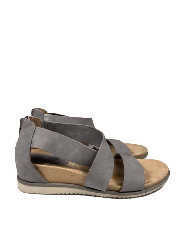 Euro Soft by Sofft Women's Gray Ankle Strap Open Toe Low Wedge Sandals - 8.5