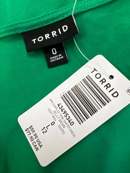 Torrid Women's Green Faux Front Wrap Sleeveless Skater Mini Dress - 0 Plus image 3