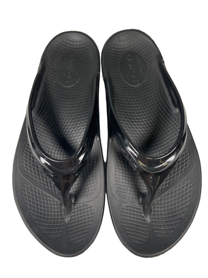 Oofos Women's Black OOlala Lightweight Flip Flop Sandals - 9 image 3