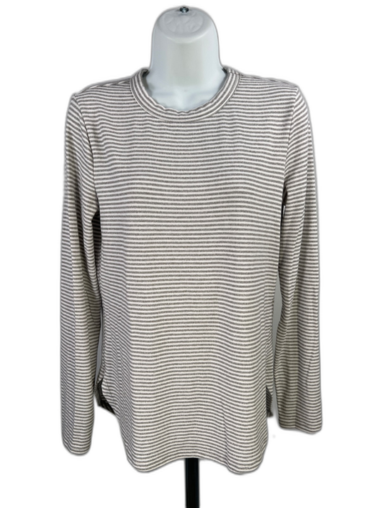 Banana Republic Women's Gray/White Striped Long Sleeve Curved Hem Shirt - S