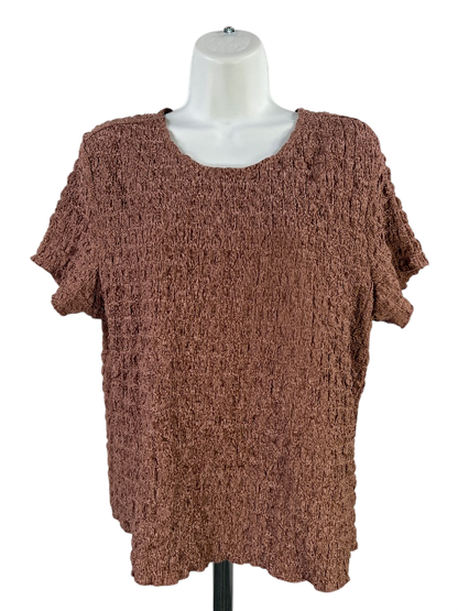 Torrid Women's Brown Textured Short Sleeve Shirt - Plus 0