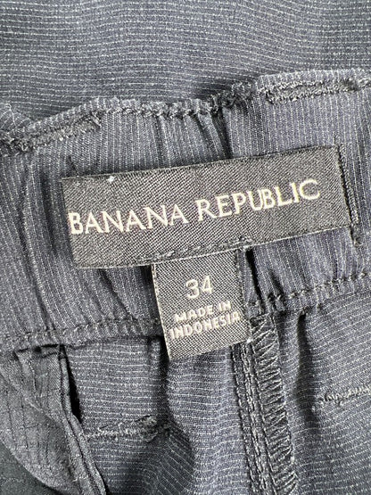 Banana Republic Men's Black Flat Front Shorts - 34 image 3