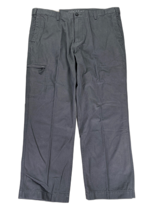 Dockers Men's Gray Classic Fit Comfort Cargo Pants - 42