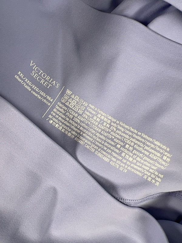 Victoria's Secret Women's Light Blue Athletic Leggings - XXL Short image 3