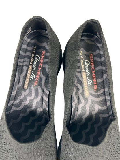 Skechers Women's Black Classic Fit Seager Stat Knit Slip On Shoes - 10 image 3