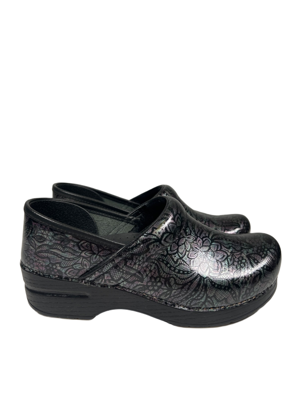 Dansko Women's Black Metallic Patent Leather Professional Work Clogs - 7.5/8