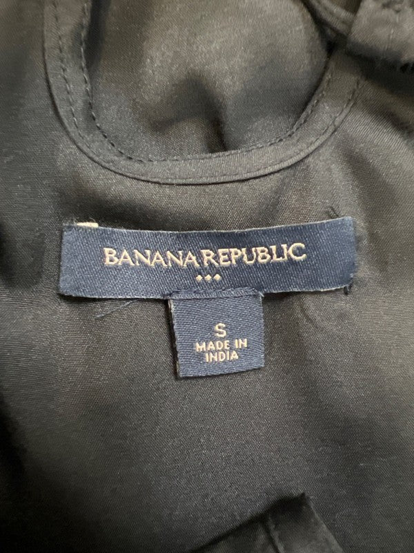 Banana Republic Women's Black Ruffle Front Tie Neck Sleeveless Blouse - S image 3