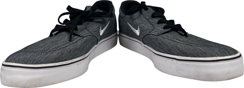 Nike SB Men’s Gray Canvas Low Top Lace Up Sneakers - 10 image 6