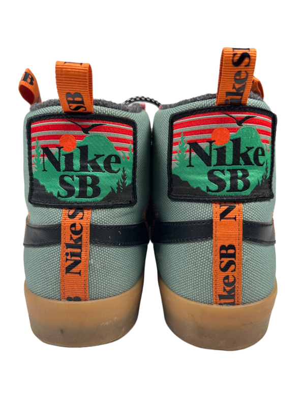 Nike SB Men's Green/Red Zoom Blazer Mid PRM Lace Up Sneakers - 12 image 4