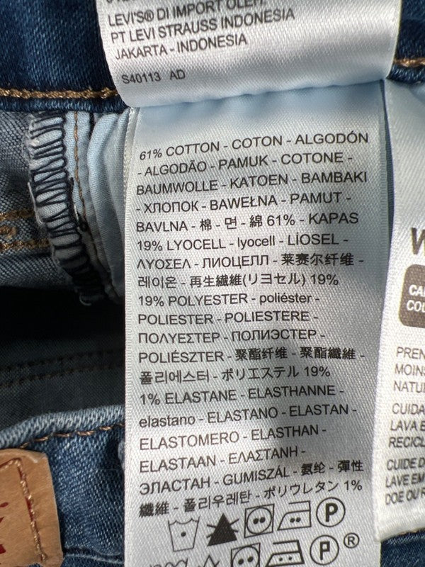 Levi's Women's Medium Wash 720 High Rise Super Skinny Jeans - 25 image 4