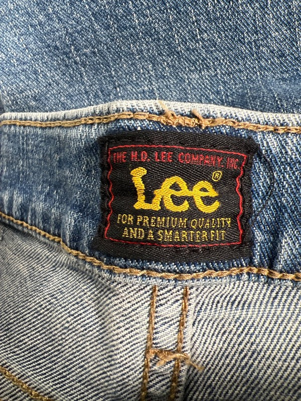 Lee Women's Light Wash Legendary Flare Jeans - 8 Short image 3