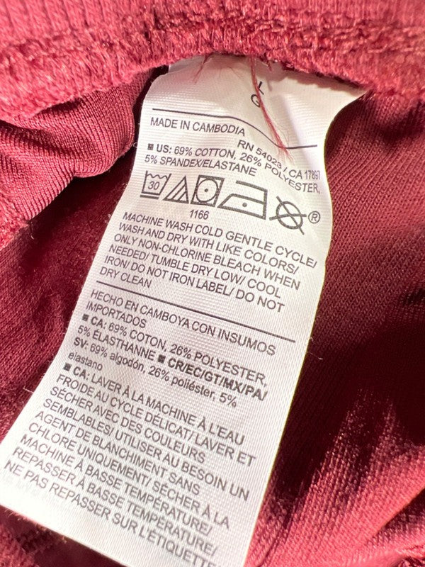 Old Navy Women's Burgundy Dynamic Fleece Extra High Rise Active Shorts - L image 4