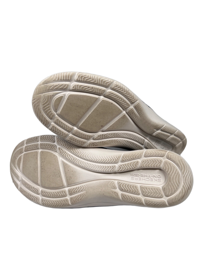 Skechers Women's Black On The Go Slip Ins Walking Shoes - 8 image 8