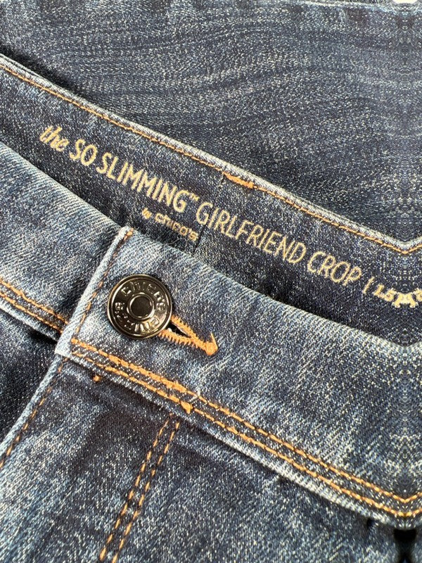 Chico's Women's Dark Wash So Slimming Crop Denim Jeans - 1.5 Petite/US 10 Petite image 3